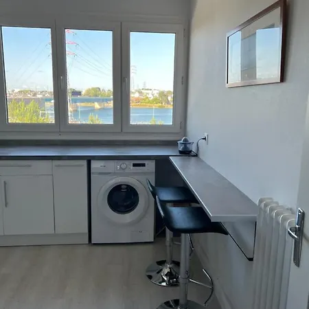 Urban Loft Centre Apartment