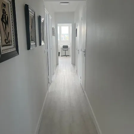Urban Loft Centre Apartment